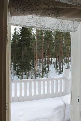 Дома для отпуска Коттедж в Финляндии, Enonkoski (розовый) Энонкоски Дом с 3 спальнями-66